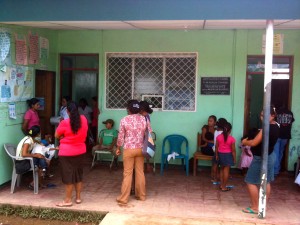 Clinic with outdoor waiting area