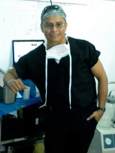 Dr. Salas 2